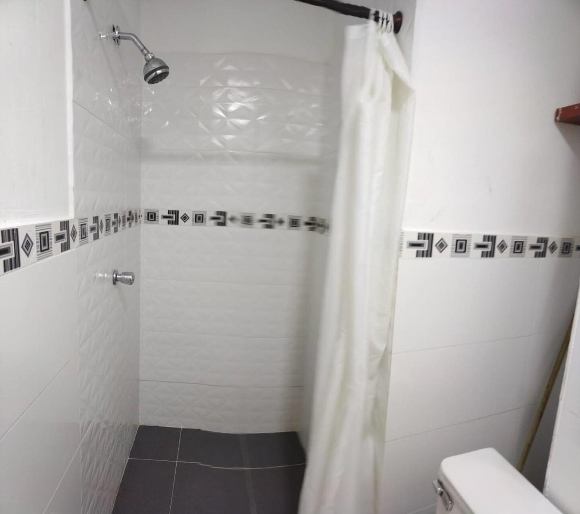 1if2-3 Apartamento En Cerca Al Mar Con Aire Acondicionado Y Wifi *